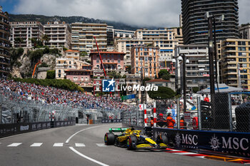 2024-05-25 - 81 PIASTRI Oscar (aus), McLaren F1 Team MCL38, action during the Formula 1 Grand Prix de Monaco 2024, 8th round of the 2024 Formula One World Championship from May 23 to 26, 2024 on the Circuit de Monaco, in Monaco - F1 - MONACO GRAND PRIX 2024 - FORMULA 1 - MOTORS