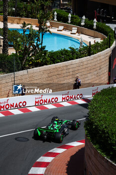 2024-05-25 - 24 ZHOU Guanyu (chi), Stake F1 Team Kick Sauber C44, action during the Formula 1 Grand Prix de Monaco 2024, 8th round of the 2024 Formula One World Championship from May 23 to 26, 2024 on the Circuit de Monaco, in Monaco - F1 - MONACO GRAND PRIX 2024 - FORMULA 1 - MOTORS