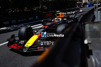 2024-05-25 - 11 PEREZ Sergio (mex), Red Bull Racing RB20, action during the Formula 1 Grand Prix de Monaco 2024, 8th round of the 2024 Formula One World Championship from May 23 to 26, 2024 on the Circuit de Monaco, in Monaco - F1 - MONACO GRAND PRIX 2024 - FORMULA 1 - MOTORS