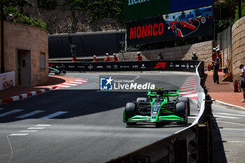 2024-05-25 - 24 ZHOU Guanyu (chi), Stake F1 Team Kick Sauber C44, action during the Formula 1 Grand Prix de Monaco 2024, 8th round of the 2024 Formula One World Championship from May 23 to 26, 2024 on the Circuit de Monaco, in Monaco - F1 - MONACO GRAND PRIX 2024 - FORMULA 1 - MOTORS