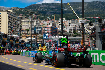 2024-05-25 - 63 RUSSELL George (gbr), Mercedes AMG F1 Team W15, action, pitlane, during the Formula 1 Grand Prix de Monaco 2024, 8th round of the 2024 Formula One World Championship from May 23 to 26, 2024 on the Circuit de Monaco, in Monaco - F1 - MONACO GRAND PRIX 2024 - FORMULA 1 - MOTORS