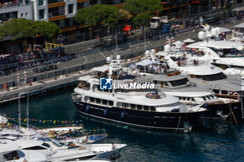 2024-05-25 - 63 RUSSELL George (gbr), Mercedes AMG F1 Team W15, action during the Formula 1 Grand Prix de Monaco 2024, 8th round of the 2024 Formula One World Championship from May 23 to 26, 2024 on the Circuit de Monaco, in Monaco - F1 - MONACO GRAND PRIX 2024 - FORMULA 1 - MOTORS