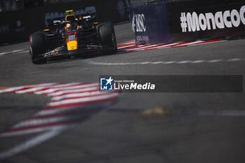 2024-05-25 - 11 PEREZ Sergio (mex), Red Bull Racing RB20, action during the Formula 1 Grand Prix de Monaco 2024, 8th round of the 2024 Formula One World Championship from May 23 to 26, 2024 on the Circuit de Monaco, in Monaco - F1 - MONACO GRAND PRIX 2024 - FORMULA 1 - MOTORS