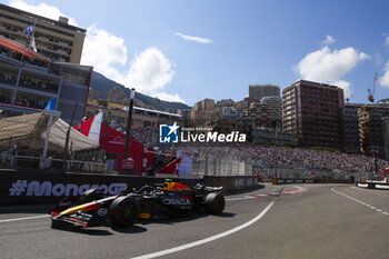 2024-05-25 - 11 PEREZ Sergio (mex), Red Bull Racing RB20, action during the Formula 1 Grand Prix de Monaco 2024, 8th round of the 2024 Formula One World Championship from May 23 to 26, 2024 on the Circuit de Monaco, in Monaco - F1 - MONACO GRAND PRIX 2024 - FORMULA 1 - MOTORS