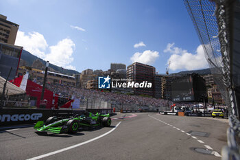 2024-05-25 - 77 BOTTAS Valtteri (fin), Stake F1 Team Kick Sauber C44, action during the Formula 1 Grand Prix de Monaco 2024, 8th round of the 2024 Formula One World Championship from May 23 to 26, 2024 on the Circuit de Monaco, in Monaco - F1 - MONACO GRAND PRIX 2024 - FORMULA 1 - MOTORS