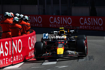 2024-05-25 - 11 PEREZ Sergio (mex), Red Bull Racing RB20, action during the Formula 1 Grand Prix de Monaco 2024, 8th round of the 2024 Formula One World Championship from May 23 to 26, 2024 on the Circuit de Monaco, in Monaco - F1 - MONACO GRAND PRIX 2024 - FORMULA 1 - MOTORS