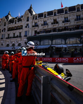 2024-05-25 - 81 PIASTRI Oscar (aus), McLaren F1 Team MCL38, action during the Formula 1 Grand Prix de Monaco 2024, 8th round of the 2024 Formula One World Championship from May 23 to 26, 2024 on the Circuit de Monaco, in Monaco - F1 - MONACO GRAND PRIX 2024 - FORMULA 1 - MOTORS