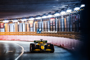 2024-05-25 - 81 PIASTRI Oscar (aus), McLaren F1 Team MCL38, action during the Formula 1 Grand Prix de Monaco 2024, 8th round of the 2024 Formula One World Championship from May 23 to 26, 2024 on the Circuit de Monaco, in Monaco - F1 - MONACO GRAND PRIX 2024 - FORMULA 1 - MOTORS