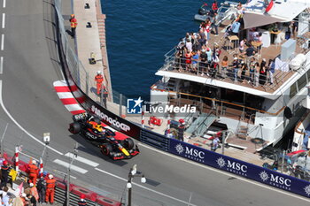 2024-05-25 - 01 VERSTAPPEN Max (nld), Red Bull Racing RB20, action during the Formula 1 Grand Prix de Monaco 2024, 8th round of the 2024 Formula One World Championship from May 23 to 26, 2024 on the Circuit de Monaco, in Monaco - F1 - MONACO GRAND PRIX 2024 - FORMULA 1 - MOTORS