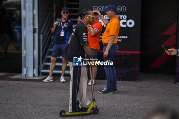 2024-05-26 - HAMILTON Lewis (gbr), Mercedes AMG F1 Team W15, portrait during the Formula 1 Grand Prix de Monaco 2024, 8th round of the 2024 Formula One World Championship from May 23 to 26, 2024 on the Circuit de Monaco, in Monaco - F1 - MONACO GRAND PRIX 2024 - FORMULA 1 - MOTORS