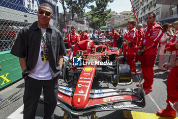 2024-05-26 - Kylian MBAPPE (fra) of PSG on the grid with Scuderia Ferrari during the Formula 1 Grand Prix de Monaco 2024, 8th round of the 2024 Formula One World Championship from May 23 to 26, 2024 on the Circuit de Monaco, in Monaco - F1 - MONACO GRAND PRIX 2024 - FORMULA 1 - MOTORS