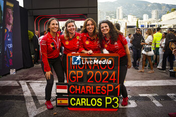 2024-05-26 - Scuderia Ferrari, team celebration, girls victory during the Formula 1 Grand Prix de Monaco 2024, 8th round of the 2024 Formula One World Championship from May 23 to 26, 2024 on the Circuit de Monaco, in Monaco - F1 - MONACO GRAND PRIX 2024 - FORMULA 1 - MOTORS