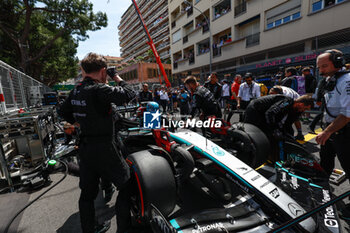 2024-05-26 - RUSSELL George (gbr), Mercedes AMG F1 Team W15, portrait, starting grid during the Formula 1 Grand Prix de Monaco 2024, 8th round of the 2024 Formula One World Championship from May 23 to 26, 2024 on the Circuit de Monaco, in Monaco - F1 - MONACO GRAND PRIX 2024 - FORMULA 1 - MOTORS