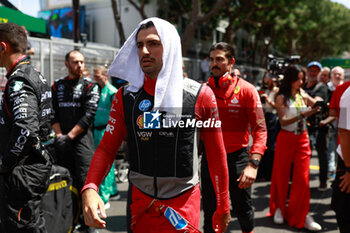 2024-05-26 - SAINZ Carlos (spa), Scuderia Ferrari SF-24, portrait, starting grid during the Formula 1 Grand Prix de Monaco 2024, 8th round of the 2024 Formula One World Championship from May 23 to 26, 2024 on the Circuit de Monaco, in Monaco - F1 - MONACO GRAND PRIX 2024 - FORMULA 1 - MOTORS