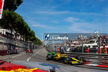 2024-05-26 - 81 PIASTRI Oscar (aus), McLaren F1 Team MCL38, action during the Formula 1 Grand Prix de Monaco 2024, 8th round of the 2024 Formula One World Championship from May 23 to 26, 2024 on the Circuit de Monaco, in Monaco - F1 - MONACO GRAND PRIX 2024 - FORMULA 1 - MOTORS