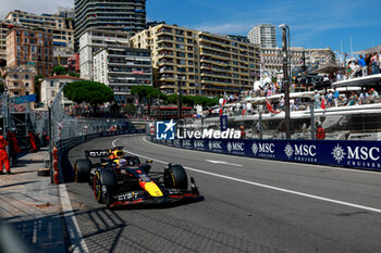 2024-05-26 - 01 VERSTAPPEN Max (nld), Red Bull Racing RB20, action during the Formula 1 Grand Prix de Monaco 2024, 8th round of the 2024 Formula One World Championship from May 23 to 26, 2024 on the Circuit de Monaco, in Monaco - F1 - MONACO GRAND PRIX 2024 - FORMULA 1 - MOTORS