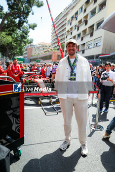 2024-05-26 - French YouTuber Julien Cizabuiros, aka Idreau, on the starting grid during the Formula 1 Grand Prix de Monaco 2024, 8th round of the 2024 Formula One World Championship from May 23 to 26, 2024 on the Circuit de Monaco, in Monaco - F1 - MONACO GRAND PRIX 2024 - FORMULA 1 - MOTORS