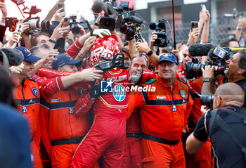 2024-05-26 - LECLERC Charles (mco), Scuderia Ferrari SF-24, portrait, celebrate his win during the Formula 1 Grand Prix de Monaco 2024, 8th round of the 2024 Formula One World Championship from May 23 to 26, 2024 on the Circuit de Monaco, in Monaco - F1 - MONACO GRAND PRIX 2024 - FORMULA 1 - MOTORS