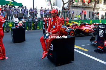 2024-05-26 - SAINZ Carlos (spa), Scuderia Ferrari SF-24, portrait during the Formula 1 Grand Prix de Monaco 2024, 8th round of the 2024 Formula One World Championship from May 23 to 26, 2024 on the Circuit de Monaco, in Monaco - F1 - MONACO GRAND PRIX 2024 - FORMULA 1 - MOTORS