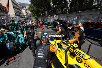 2024-05-26 - 04 NORRIS Lando (gbr), McLaren F1 Team MCL38, starting grid during the Formula 1 Grand Prix de Monaco 2024, 8th round of the 2024 Formula One World Championship from May 23 to 26, 2024 on the Circuit de Monaco, in Monaco - F1 - MONACO GRAND PRIX 2024 - FORMULA 1 - MOTORS