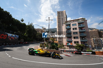 2024-05-26 - 81 PIASTRI Oscar (aus), McLaren F1 Team MCL38, action during the Formula 1 Grand Prix de Monaco 2024, 8th round of the 2024 Formula One World Championship from May 23 to 26, 2024 on the Circuit de Monaco, in Monaco - F1 - MONACO GRAND PRIX 2024 - FORMULA 1 - MOTORS