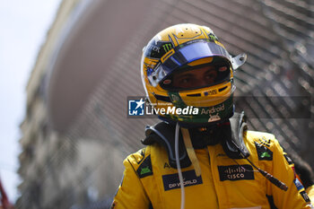 2024-05-26 - PIASTRI Oscar (aus), McLaren F1 Team MCL38, portrait during the Formula 1 Grand Prix de Monaco 2024, 8th round of the 2024 Formula One World Championship from May 23 to 26, 2024 on the Circuit de Monaco, in Monaco - F1 - MONACO GRAND PRIX 2024 - FORMULA 1 - MOTORS