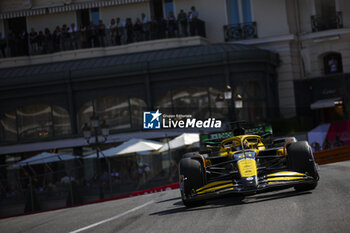 2024-05-26 - 81 PIASTRI Oscar (aus), McLaren F1 Team MCL38, action during the Formula 1 Grand Prix de Monaco 2024, 8th round of the 2024 Formula One World Championship from May 23 to 26, 2024 on the Circuit de Monaco, in Monaco - F1 - MONACO GRAND PRIX 2024 - FORMULA 1 - MOTORS