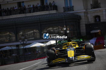 2024-05-26 - 81 PIASTRI Oscar (aus), McLaren F1 Team MCL38, action during the Formula 1 Grand Prix de Monaco 2024, 8th round of the 2024 Formula One World Championship from May 23 to 26, 2024 on the Circuit de Monaco, in Monaco - F1 - MONACO GRAND PRIX 2024 - FORMULA 1 - MOTORS