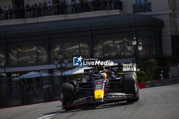 2024-05-26 - 01 VERSTAPPEN Max (nld), Red Bull Racing RB20, action during the Formula 1 Grand Prix de Monaco 2024, 8th round of the 2024 Formula One World Championship from May 23 to 26, 2024 on the Circuit de Monaco, in Monaco - F1 - MONACO GRAND PRIX 2024 - FORMULA 1 - MOTORS