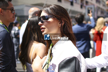 2024-05-26 - Emily Ratajkowski, model during the Formula 1 Grand Prix de Monaco 2024, 8th round of the 2024 Formula One World Championship from May 23 to 26, 2024 on the Circuit de Monaco, in Monaco - F1 - MONACO GRAND PRIX 2024 - FORMULA 1 - MOTORS