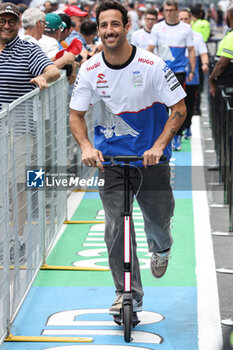 2024-06-06 - RICCIARDO Daniel (aus), Visa Cash App RB F1 Team VCARB 01, portrait during the Formula 1 AWS Grand Prix du Canada 2024, 9th round of the 2024 Formula One World Championship from June 07 to 09, 2024 on the Circuit Gilles Villeneuve, in Montréal, Canada - F1 - CANADIAN GRAND PRIX 2024 - FORMULA 1 - MOTORS