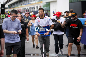 2024-06-06 - RICCIARDO Daniel (aus), Visa Cash App RB F1 Team VCARB 01, portrait during the Formula 1 AWS Grand Prix du Canada 2024, 9th round of the 2024 Formula One World Championship from June 07 to 09, 2024 on the Circuit Gilles Villeneuve, in Montréal, Canada - F1 - CANADIAN GRAND PRIX 2024 - FORMULA 1 - MOTORS