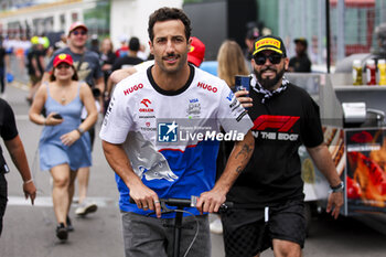 2024-06-06 - RICCIARDO Daniel (aus), Visa Cash App RB F1 Team VCARB 01, portrait during the Formula 1 AWS Grand Prix du Canada 2024, 9th round of the 2024 Formula One World Championship from June 07 to 09, 2024 on the Circuit Gilles Villeneuve, in Montréal, Canada - F1 - CANADIAN GRAND PRIX 2024 - FORMULA 1 - MOTORS