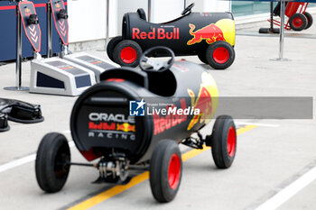 2024-06-06 - Red Bull Racing demonstration cars during the Formula 1 AWS Grand Prix du Canada 2024, 9th round of the 2024 Formula One World Championship from June 07 to 09, 2024 on the Circuit Gilles Villeneuve, in Montréal, Canada - F1 - CANADIAN GRAND PRIX 2024 - FORMULA 1 - MOTORS