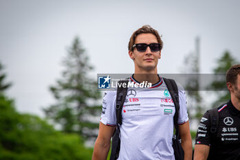 2024-06-06 - George Russell (GBR) - Mercedes-AMG PETRONAS F1 Team - Mercedes W15 - Mercedes E Performance arriving at the circuit during Formula 1 Aws Grand Prix du Canada 2024, Montreal, Quebec, Canada, from Jun 6th to 9th - Rounfd 9 of 24 of 2024 F1 World Championship - FORMULA 1 AWS GRAND PRIX DU CANADA 2024 - FORMULA 1 - MOTORS