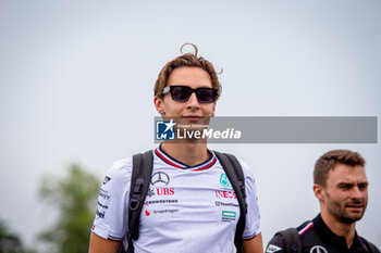 2024-06-06 - George Russell (GBR) - Mercedes-AMG PETRONAS F1 Team - Mercedes W15 - Mercedes E Performance arriving at the circuit during Formula 1 Aws Grand Prix du Canada 2024, Montreal, Quebec, Canada, from Jun 6th to 9th - Rounfd 9 of 24 of 2024 F1 World Championship - FORMULA 1 AWS GRAND PRIX DU CANADA 2024 - FORMULA 1 - MOTORS