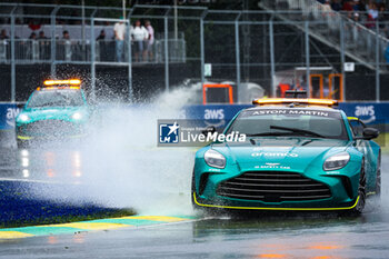 2024-06-07 - The FIA Aston Martin Vantage Safety Car in action under the rain during the Formula 1 AWS Grand Prix du Canada 2024, 9th round of the 2024 Formula One World Championship from June 07 to 09, 2024 on the Circuit Gilles Villeneuve, in Montréal, Canada - F1 - CANADIAN GRAND PRIX 2024 - FORMULA 1 - MOTORS