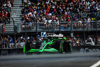 2024-06-07 - 77 BOTTAS Valtteri (fin), Stake F1 Team Kick Sauber C44, action during the Formula 1 AWS Grand Prix du Canada 2024, 9th round of the 2024 Formula One World Championship from June 07 to 09, 2024 on the Circuit Gilles Villeneuve, in Montréal, Canada - F1 - CANADIAN GRAND PRIX 2024 - FORMULA 1 - MOTORS