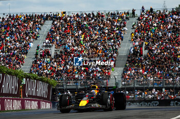 2024-06-07 - 01 VERSTAPPEN Max (nld), Red Bull Racing RB20, action during the Formula 1 AWS Grand Prix du Canada 2024, 9th round of the 2024 Formula One World Championship from June 07 to 09, 2024 on the Circuit Gilles Villeneuve, in Montréal, Canada - F1 - CANADIAN GRAND PRIX 2024 - FORMULA 1 - MOTORS