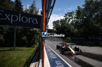 2024-06-07 - 11 PEREZ Sergio (mex), Red Bull Racing RB20, action during the Formula 1 AWS Grand Prix du Canada 2024, 9th round of the 2024 Formula One World Championship from June 07 to 09, 2024 on the Circuit Gilles Villeneuve, in Montréal, Canada - F1 - CANADIAN GRAND PRIX 2024 - FORMULA 1 - MOTORS