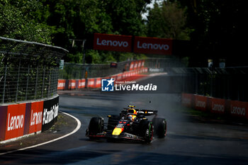 2024-06-07 - 11 PEREZ Sergio (mex), Red Bull Racing RB20, action during the Formula 1 AWS Grand Prix du Canada 2024, 9th round of the 2024 Formula One World Championship from June 07 to 09, 2024 on the Circuit Gilles Villeneuve, in Montréal, Canada - F1 - CANADIAN GRAND PRIX 2024 - FORMULA 1 - MOTORS