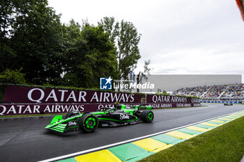 2024-06-07 - 24 ZHOU Guanyu (chi), Stake F1 Team Kick Sauber C44, action during the Formula 1 AWS Grand Prix du Canada 2024, 9th round of the 2024 Formula One World Championship from June 07 to 09, 2024 on the Circuit Gilles Villeneuve, in Montréal, Canada - F1 - CANADIAN GRAND PRIX 2024 - FORMULA 1 - MOTORS