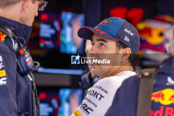 2024-06-07 - Sergio Perez (MEX) - Oracle Red Bull Racing - Red Bull RB20 - Honda RBPT during Formula 1 Aws Grand Prix du Canada 2024, Montreal, Quebec, Canada, from Jun 6th to 9th - Rounfd 9 of 24 of 2024 F1 World Championship - FORMULA 1 AWS GRAND PRIX DU CANADA 2024 - FORMULA 1 - MOTORS