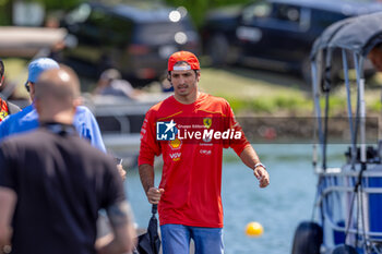 2024-06-07 - Carlos Sainz Jr. (ESP) - Scuderia Ferrari - Ferrari SF-24 - Ferrari during Formula 1 Aws Grand Prix du Canada 2024, Montreal, Quebec, Canada, from Jun 6th to 9th - Rounfd 9 of 24 of 2024 F1 World Championship - FORMULA 1 AWS GRAND PRIX DU CANADA 2024 - FORMULA 1 - MOTORS