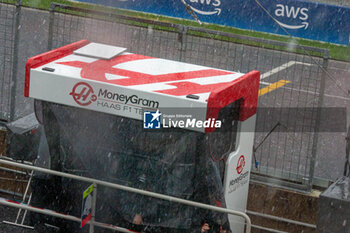 2024-06-07 - Haas F1 Team Pitlane and garage under the storm
during Formula 1 Aws Grand Prix du Canada 2024, Montreal, Quebec, Canada, from Jun 6th to 9th - Rounfd 9 of 24 of 2024 F1 World Championship - FORMULA 1 AWS GRAND PRIX DU CANADA 2024 - FORMULA 1 - MOTORS