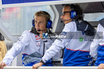 2024-06-07 - Liam Lawson a Laurent Mekies (FRA) - Visa Cash App RB F1 Team Principal
during Formula 1 Aws Grand Prix du Canada 2024, Montreal, Quebec, Canada, from Jun 6th to 9th - Rounfd 9 of 24 of 2024 F1 World Championship - FORMULA 1 AWS GRAND PRIX DU CANADA 2024 - FORMULA 1 - MOTORS