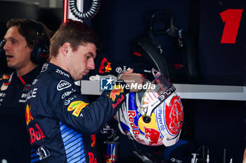 2024-06-08 - VERSTAPPEN Max (ned), Red Bull Racing RB20, portrait during the Formula 1 AWS Grand Prix du Canada 2024, 9th round of the 2024 Formula One World Championship from June 07 to 09, 2024 on the Circuit Gilles Villeneuve, in Montréal, Canada - F1 - CANADIAN GRAND PRIX 2024 - FORMULA 1 - MOTORS