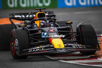 2024-06-08 - 01 VERSTAPPEN Max (nld), Red Bull Racing RB20, action during the Formula 1 AWS Grand Prix du Canada 2024, 9th round of the 2024 Formula One World Championship from June 07 to 09, 2024 on the Circuit Gilles Villeneuve, in Montréal, Canada - F1 - CANADIAN GRAND PRIX 2024 - FORMULA 1 - MOTORS