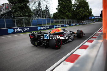 2024-06-08 - 01 VERSTAPPEN Max (nld), Red Bull Racing RB20, action during the Formula 1 AWS Grand Prix du Canada 2024, 9th round of the 2024 Formula One World Championship from June 07 to 09, 2024 on the Circuit Gilles Villeneuve, in Montréal, Canada - F1 - CANADIAN GRAND PRIX 2024 - FORMULA 1 - MOTORS