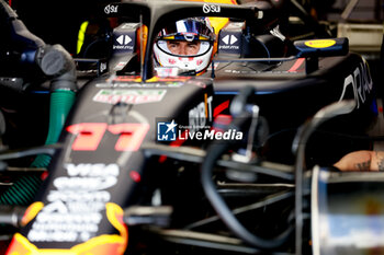 2024-06-08 - PEREZ Sergio (mex), Red Bull Racing RB20, portrait during the Formula 1 AWS Grand Prix du Canada 2024, 9th round of the 2024 Formula One World Championship from June 07 to 09, 2024 on the Circuit Gilles Villeneuve, in Montréal, Canada - F1 - CANADIAN GRAND PRIX 2024 - FORMULA 1 - MOTORS